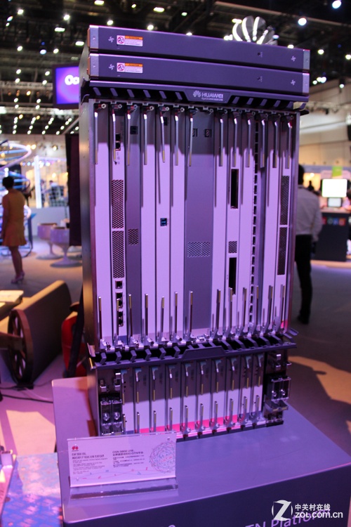 OSN9800 TNU3N402T61单板功能和特性